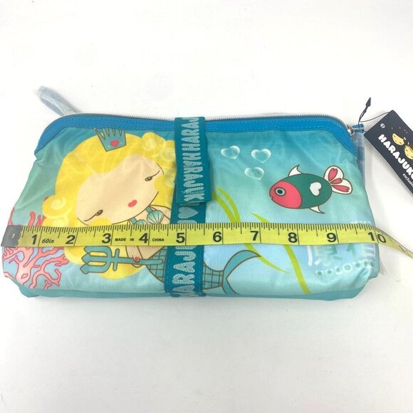 Harajuku Lovers x Sephora G of the Sea Kiss Clamshell Organizer Cosmetic Bag - Picture 7 of 11